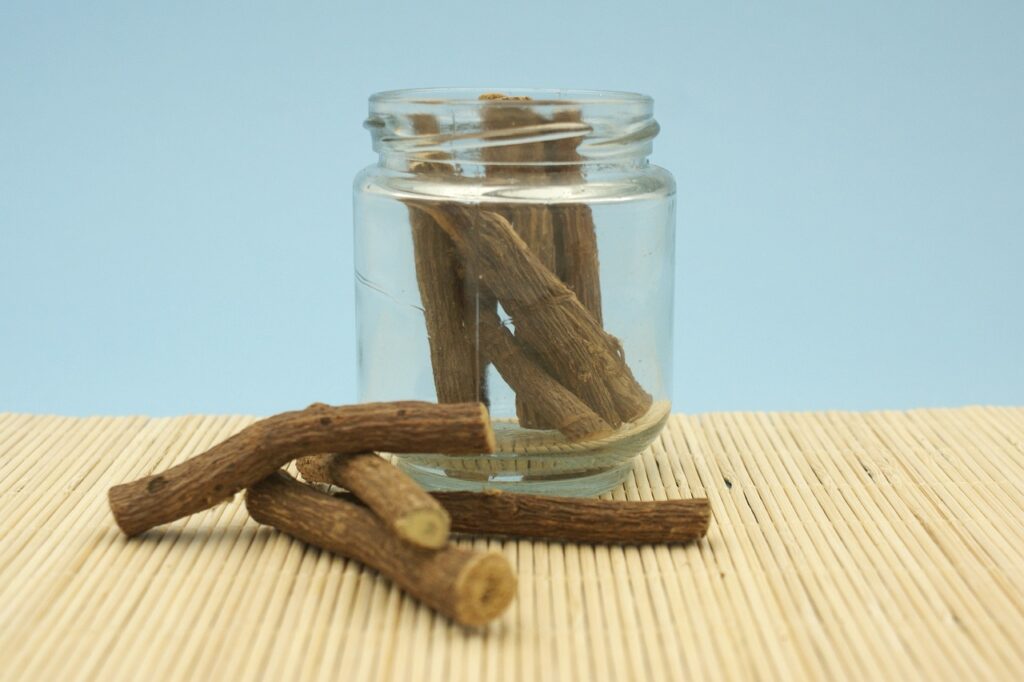 what are the skincare benefits of licorice root
